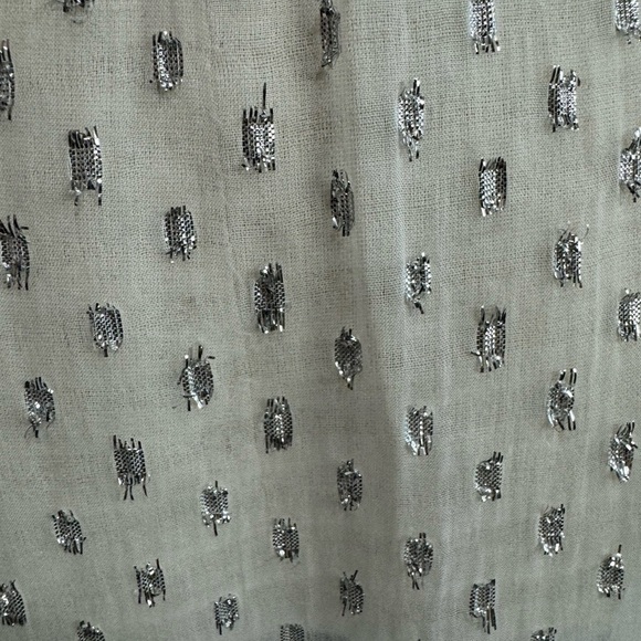 Vince Camuto White Sheer Metallic Cover Up NWT One Size - Picture 6 of 6